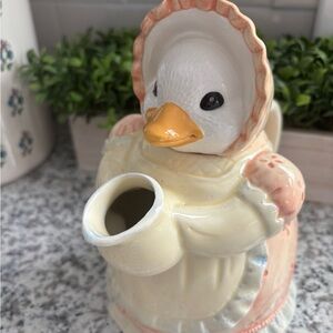 Adorable Duck Teapot Nursery Rhymes Mother Goose Final Sale